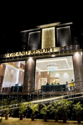 Grand Resort